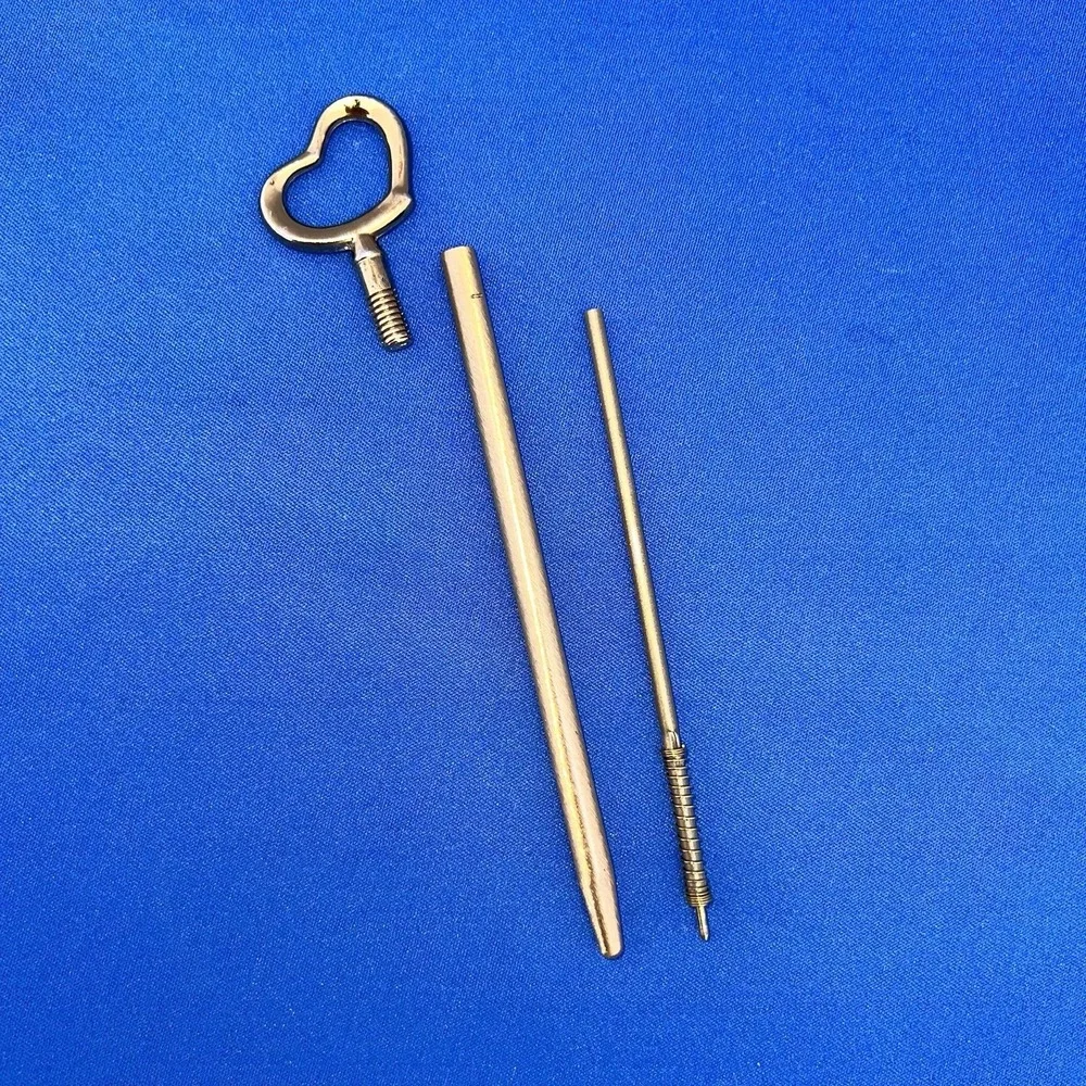 HEART-SHAPE INK PEN vtg writing instrument 1960s golden ballpoint Slim No Ink